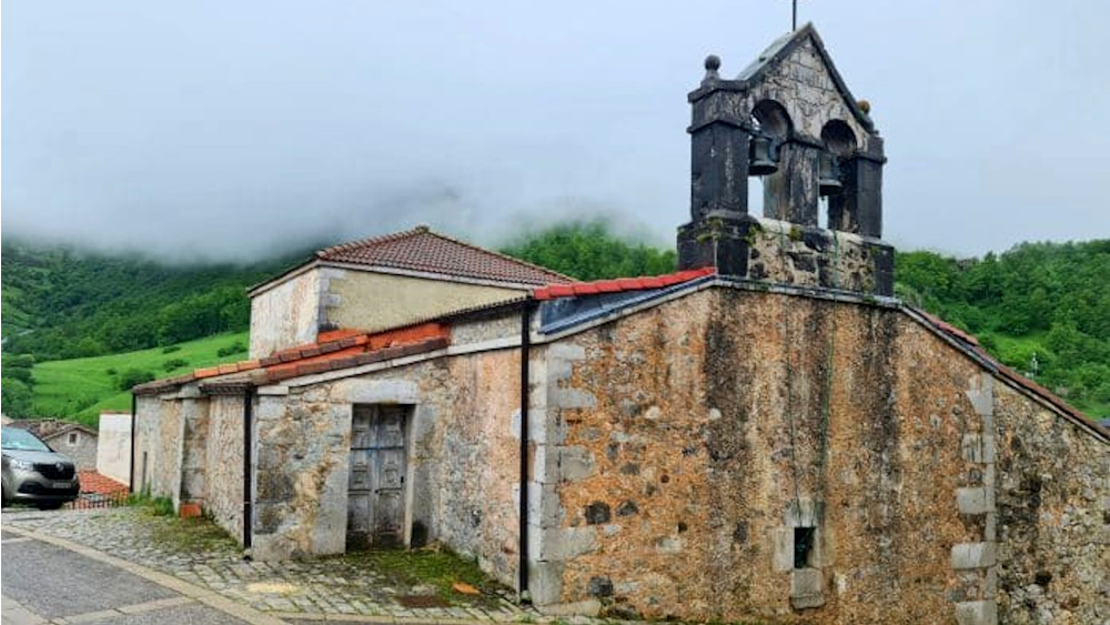 Iglesia de San Pedro de Sotres